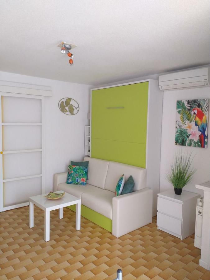 Studio De 25M2 Tout Equipe A 250M Du Bord De Mer Λα Γκραντ-Μοτ Εξωτερικό φωτογραφία